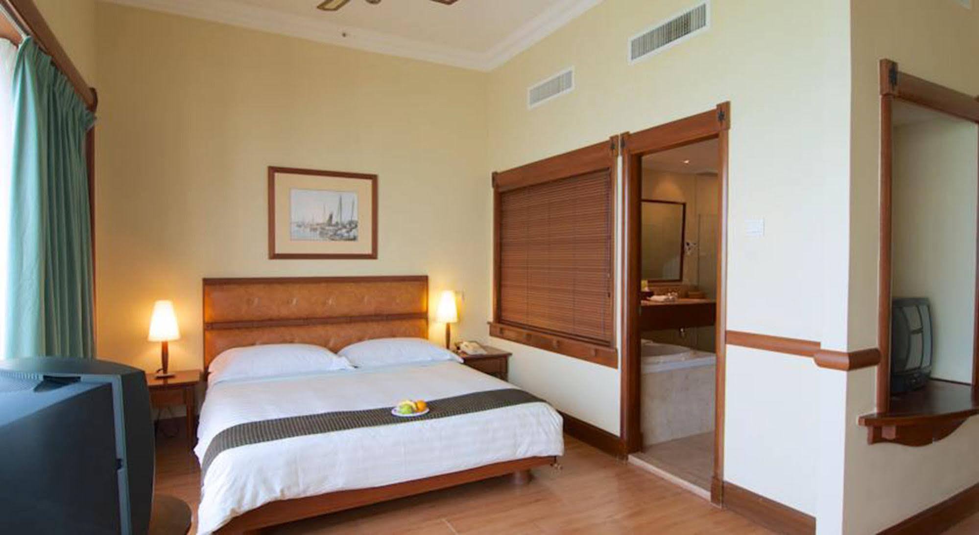 The Millen Penang, Autograph Collection Hotel George Town Exterior photo A room at the hotel